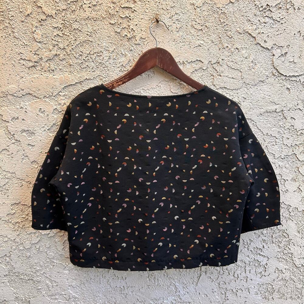 Eve Gravel Black Geometric Jacquard Puff Sleeve Crop Top Small - Picture 3 of 7